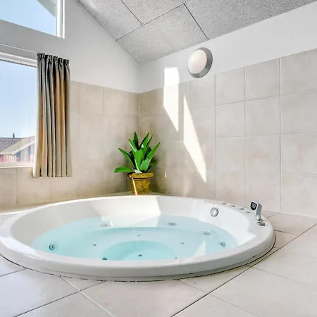 Awesome In Sydals With Kitchen Дом отдыха